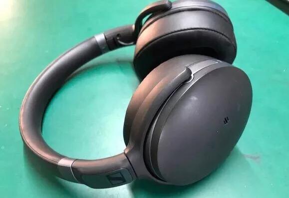 森海塞尔hd4.50btnc如何拆开,森海塞尔hd4.40bt耳罩掉皮