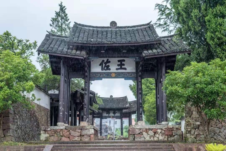 不止是高楼璀璨，这座历史文化名城里英杰荟萃，你知道哪些？多处名人故里等你拜访~