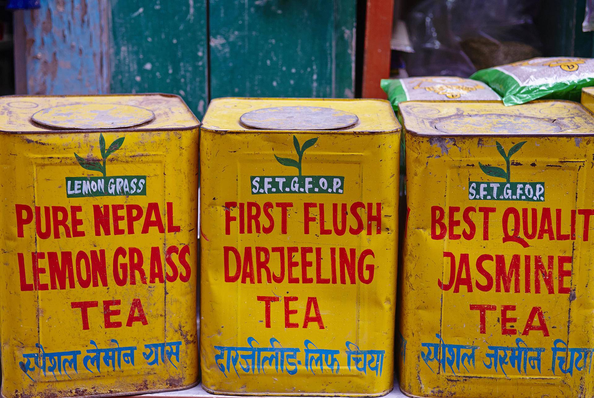 印度疫情加重，顶级茶叶烂在地里没人采，大吉岭茶农损失超2亿