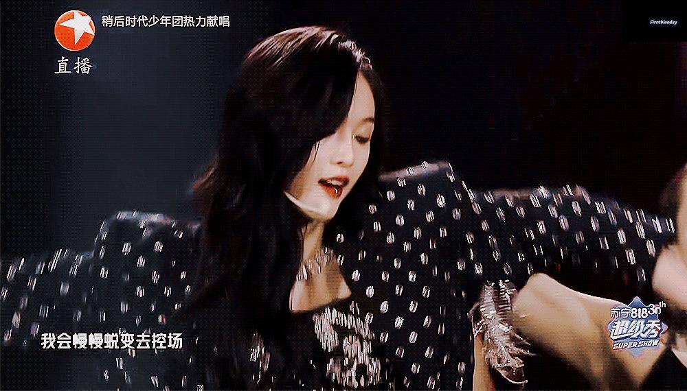 火箭少女吴宣仪穿衣搭配,吴宣仪穿衣风格有多土