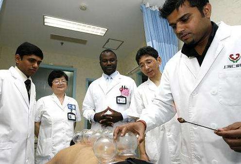 每个人都应该学习中医,学习中医了解中医