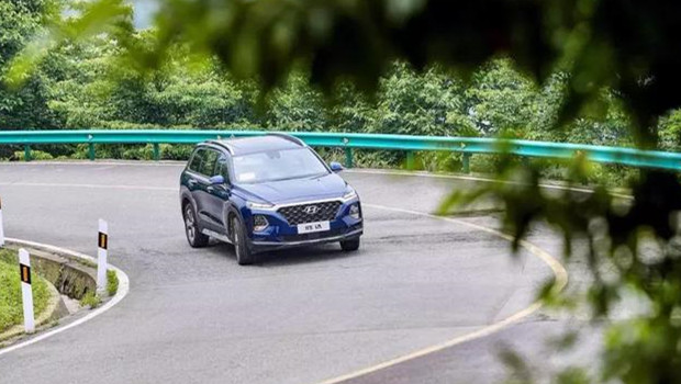 第四代胜达哪款车型最值得买,第四代现代胜达对标日系什么车了