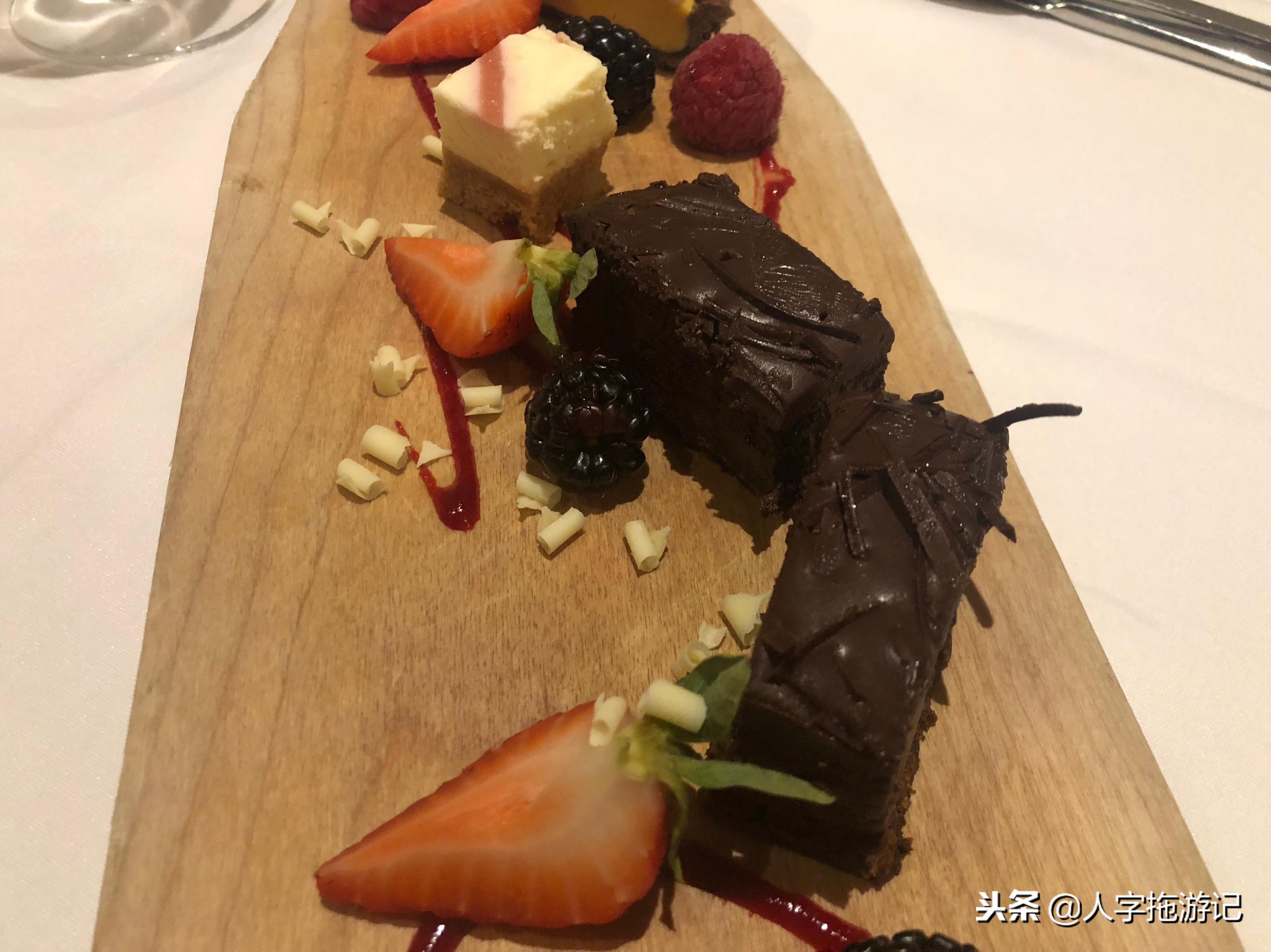 冬日极客,加拿大Wendake穿着狼爪去狼族