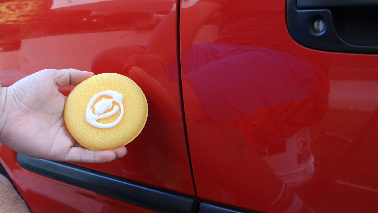 修复轻微汽车划痕视频,修复车身划痕修得需要多久