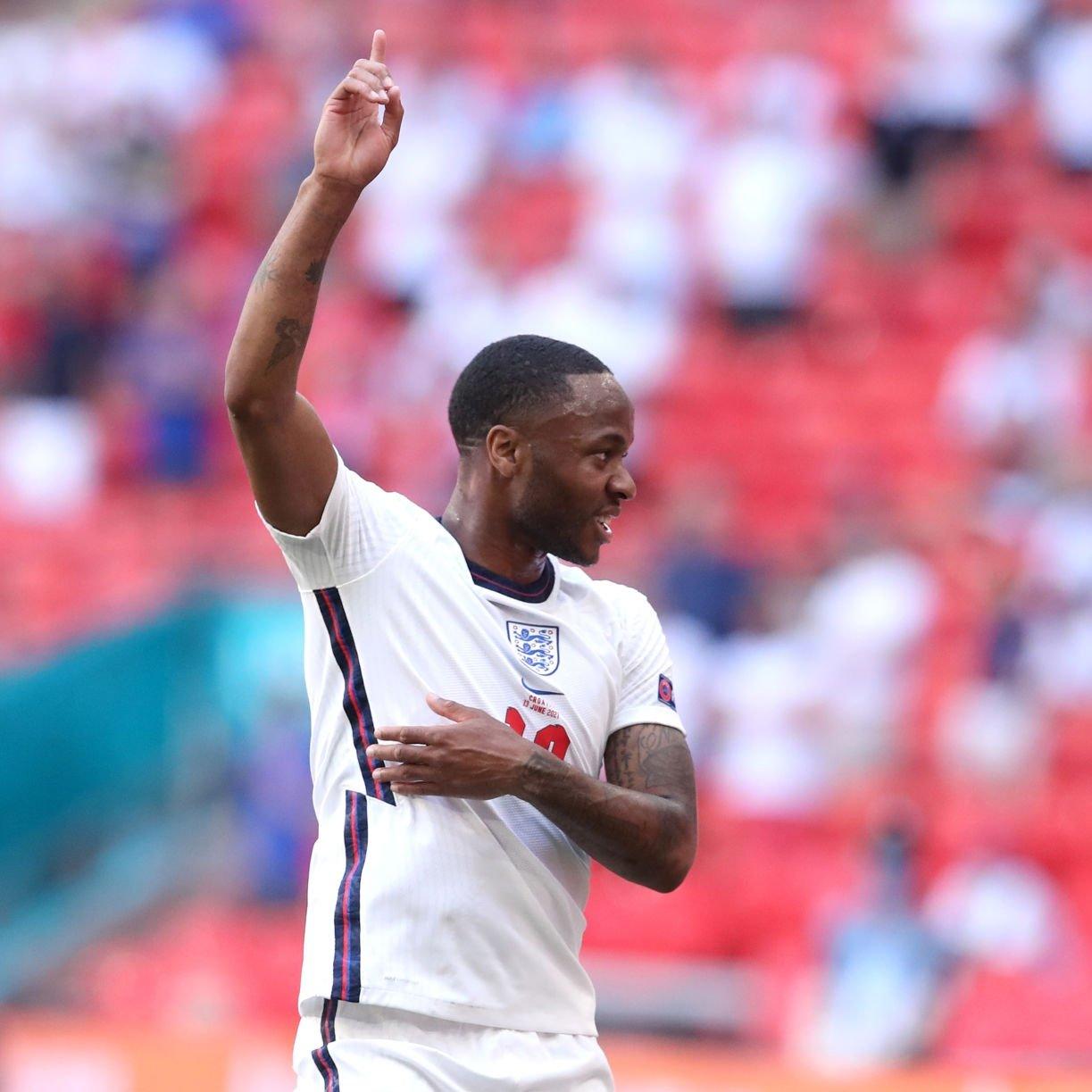 詹俊解说斯特林快乐足球,詹俊斯特林射门