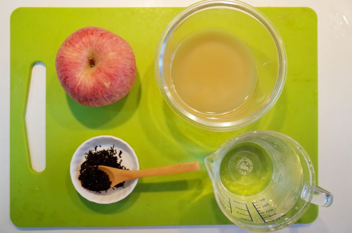 天冷了来一杯暖心热饮,天冷了给自己来杯奶茶