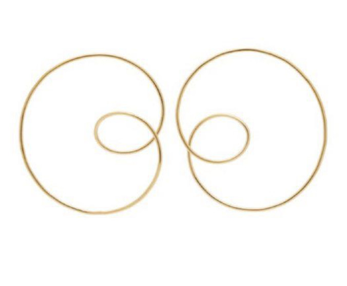 不差钱的女人的特点,为什么那么多人都喜欢佩戴耳环