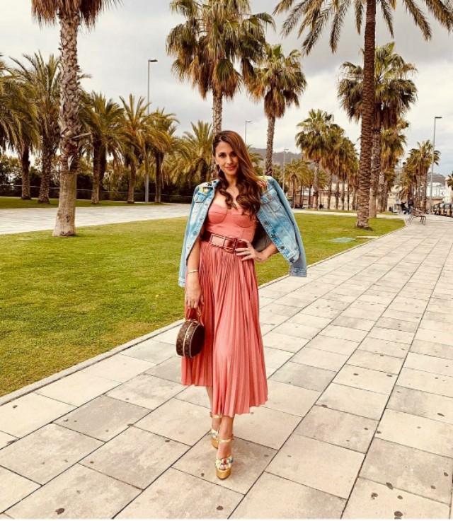 安东内拉见证了梅西一路的艰辛,梅西安东内拉看梅西