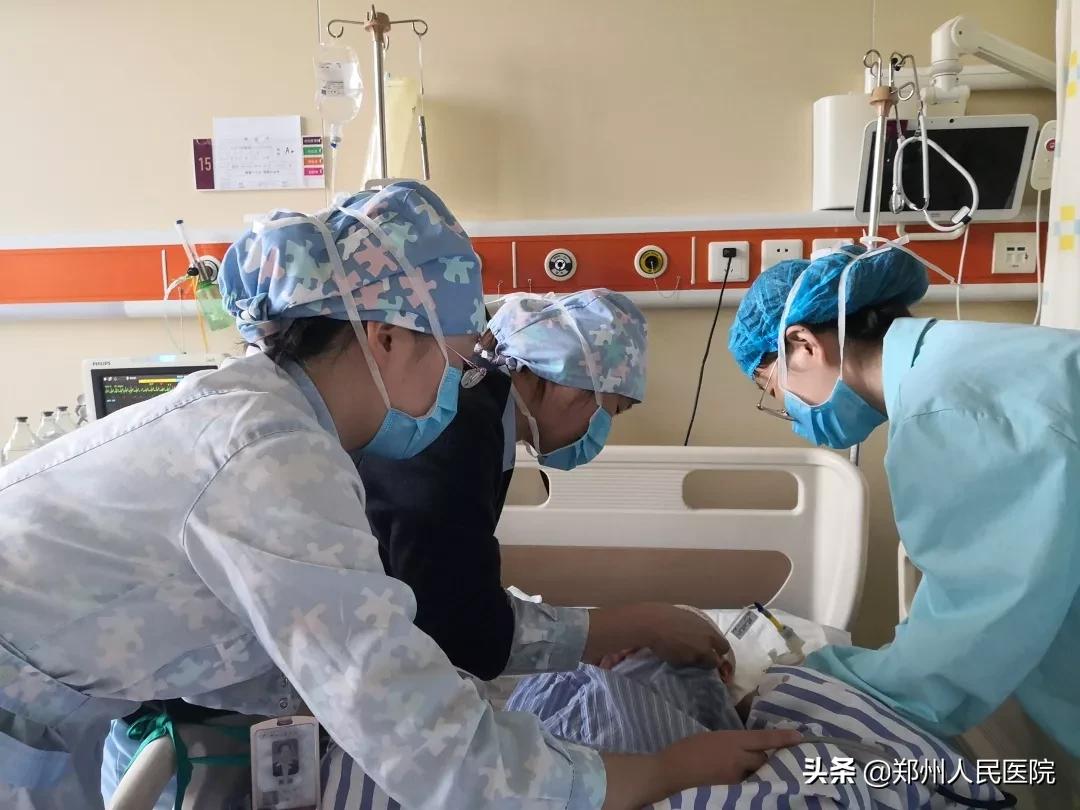 宝宝磕着额头有事吗,宝宝磕着嘴会有后遗症吗