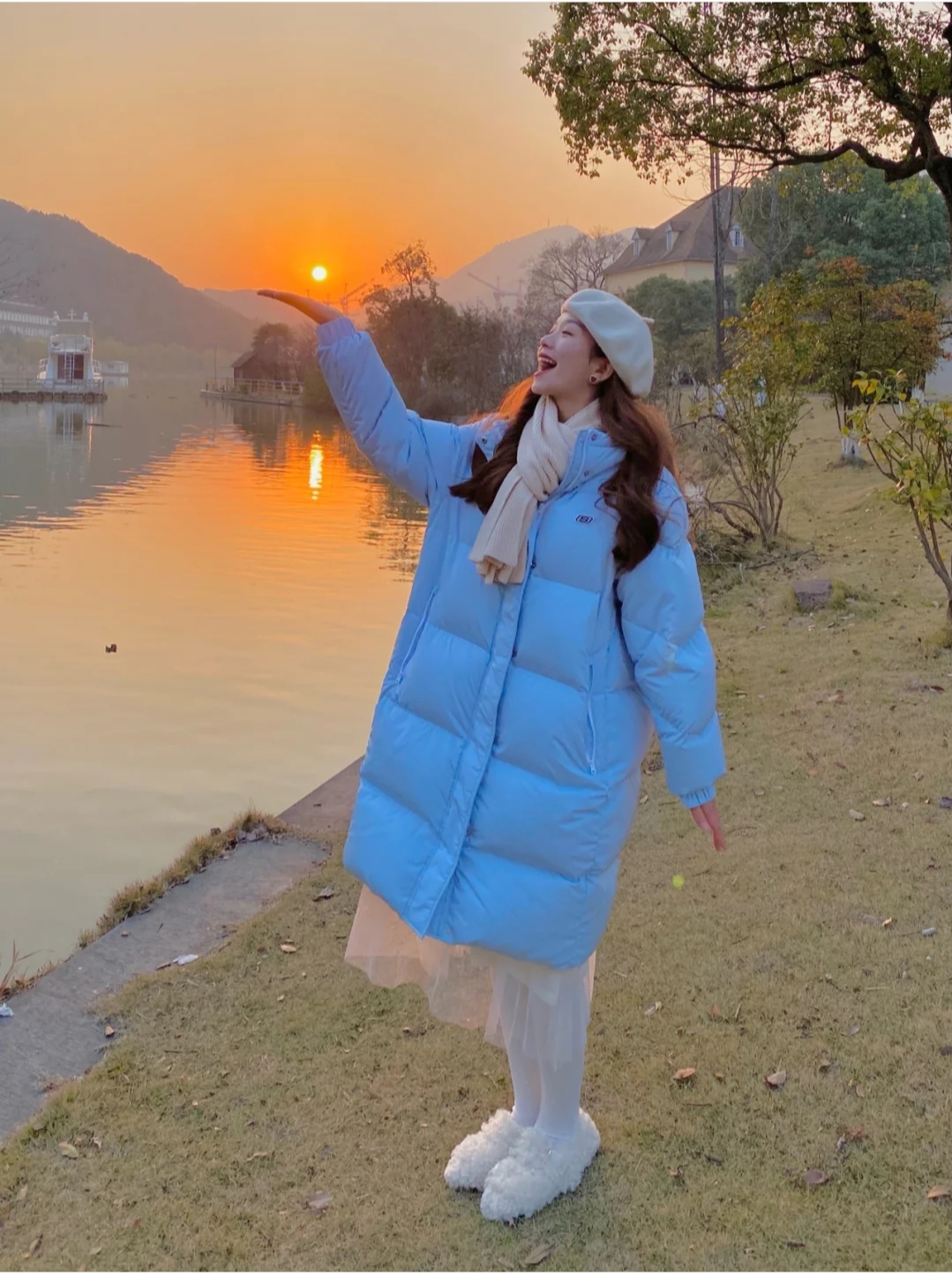 冬日系穿搭黑色棉服万能搭配,小个子短款棉服145-150不臃肿大码