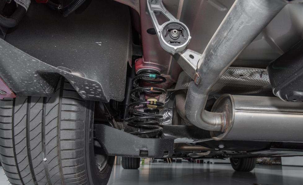 曾经月销量过两万的车型,2017年的标致308还值得入手吗