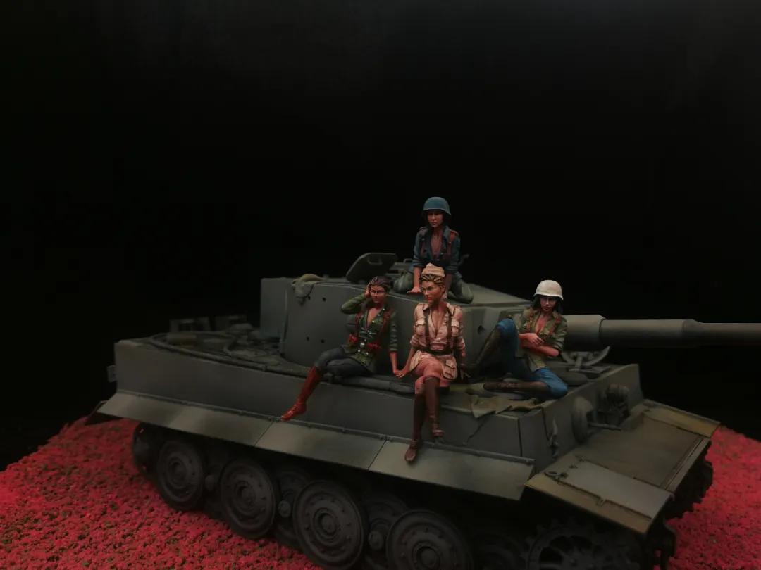 德国女兵吃饭视频,二战德国女兵的视频