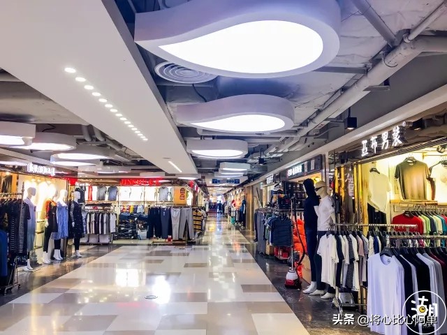 广州凌晨五点的火车,广州凌晨四点的样子