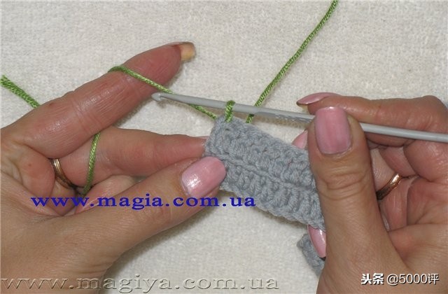 倒钩针收边方法图解,倒钩针收边的视频教程