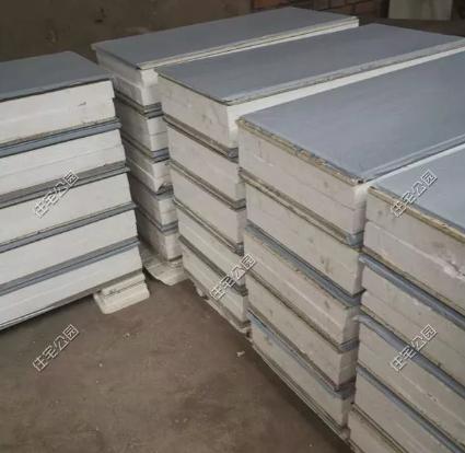 农村浇顶自建房,农村修建两层房屋15万小别墅