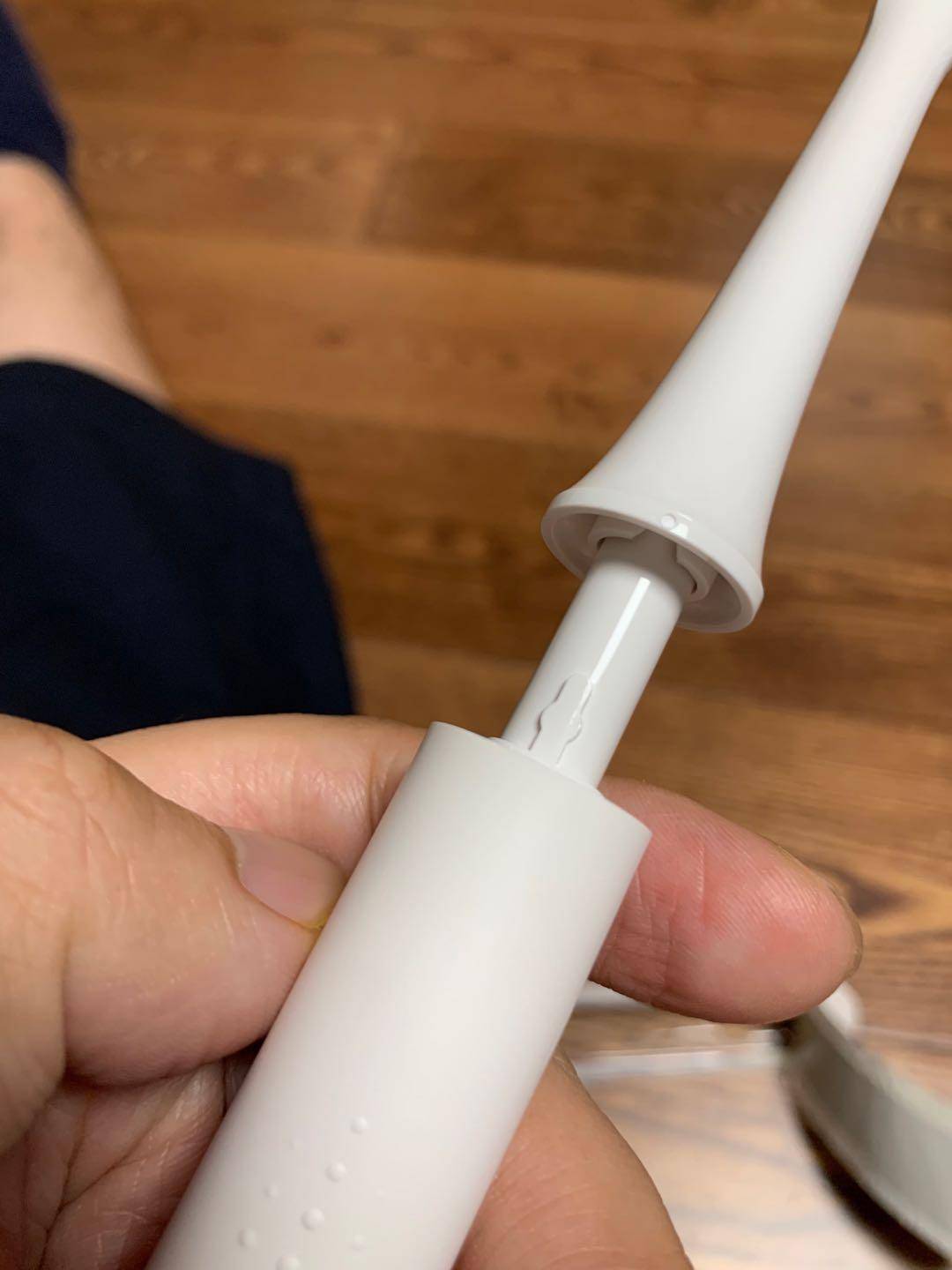 真我电动牙刷n1和小米t100,便宜点电动牙刷值得买吗