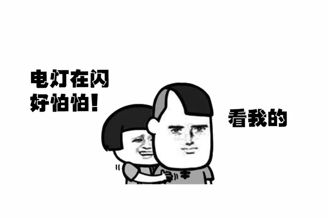 巴黎圣母院两个塔坍塌,一场大火毁了巴黎圣母院