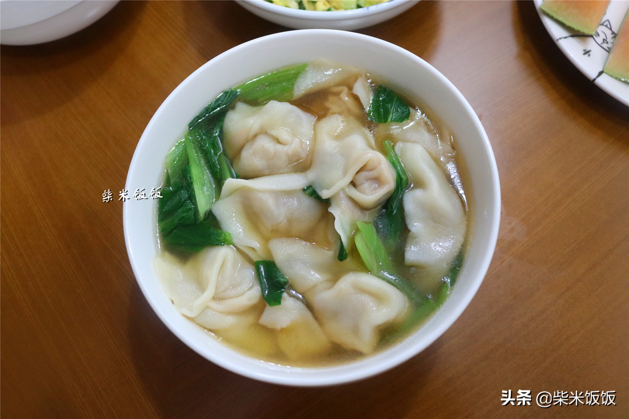 南方薄馄饨皮的馄饨包法,馄饨的做法怎样制作馄饨皮