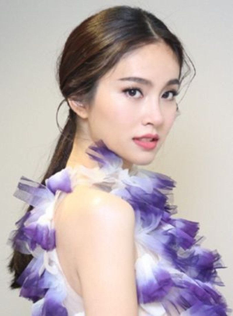 泰国女明星时装秀,泰国女明星aump走秀