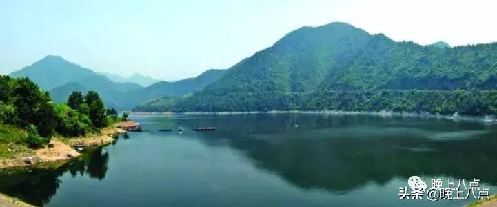 杜泽老街美食,故乡月火腿月饼