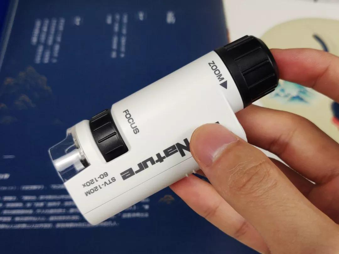 显微镜最大可以放大5000倍,只能放大1200倍的显微镜