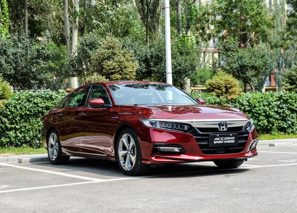 8月份凯美瑞销量排行榜最新,雅阁凯美瑞天籁销量排名