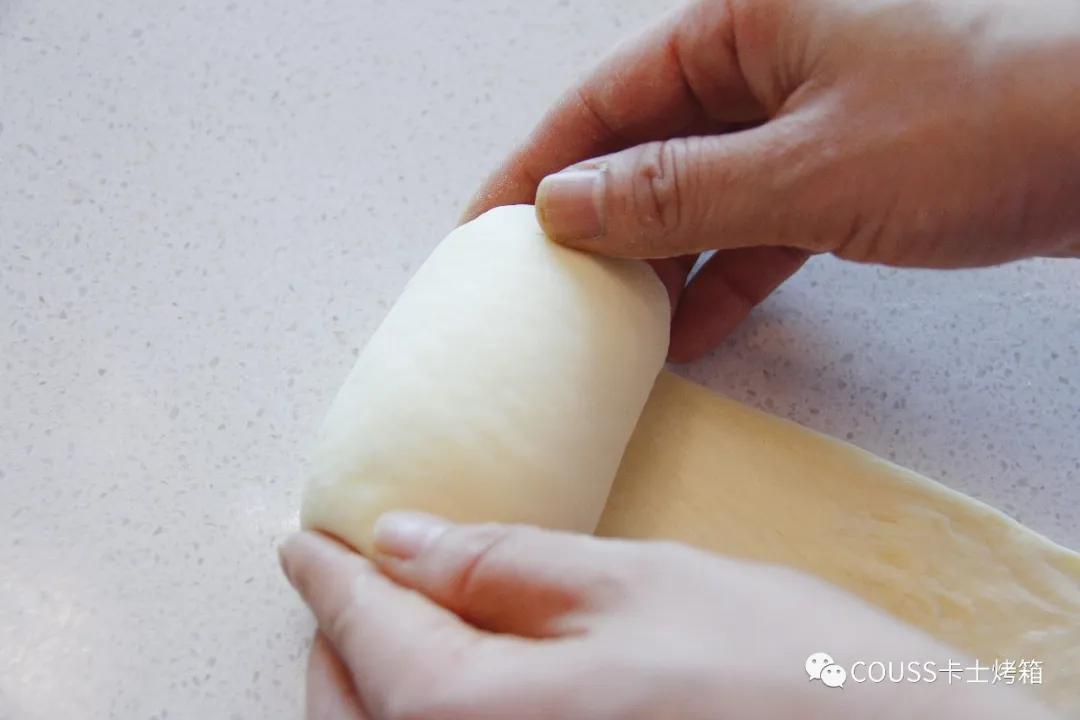 软糯香甜的吐司面包,绵软的云朵面包