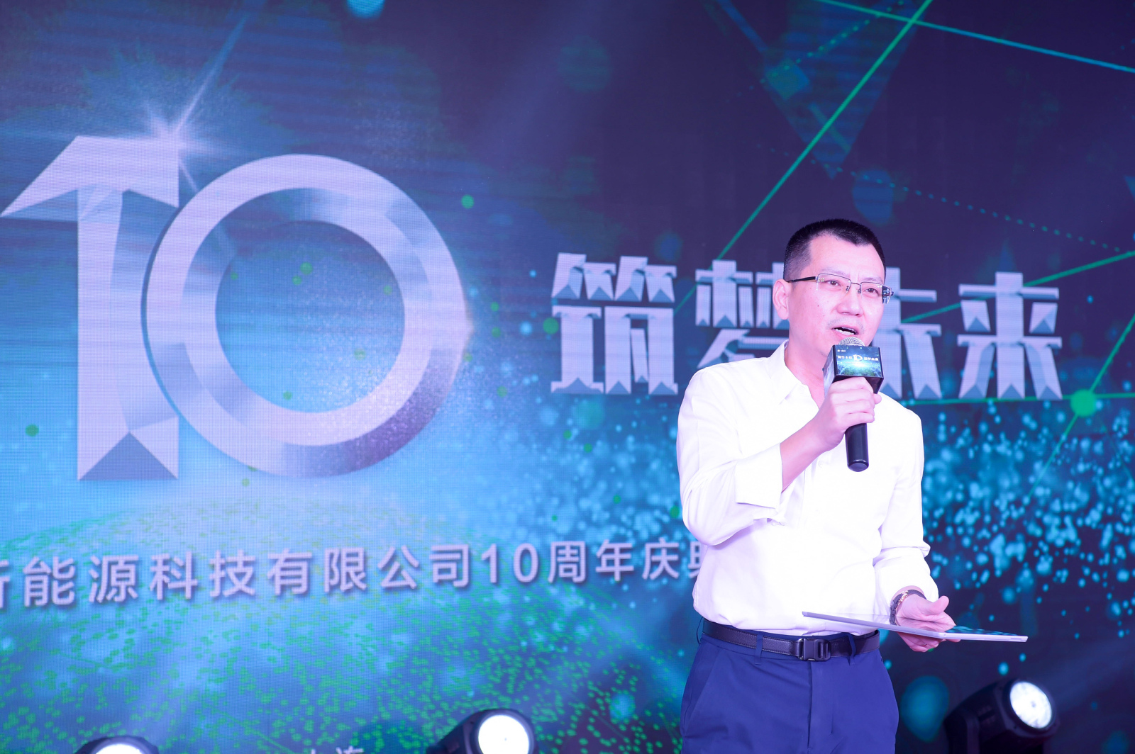 鑺冲崕鍗佽浇閫愭ⅵ鏈潵,椋庡崕鍗佽浇绛戞ⅵ鏈潵鏈楄绋垮瓙