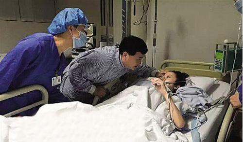 甄嬛传姚贝娜的照片,姚贝娜在中国好声音唱甄嬛传视频