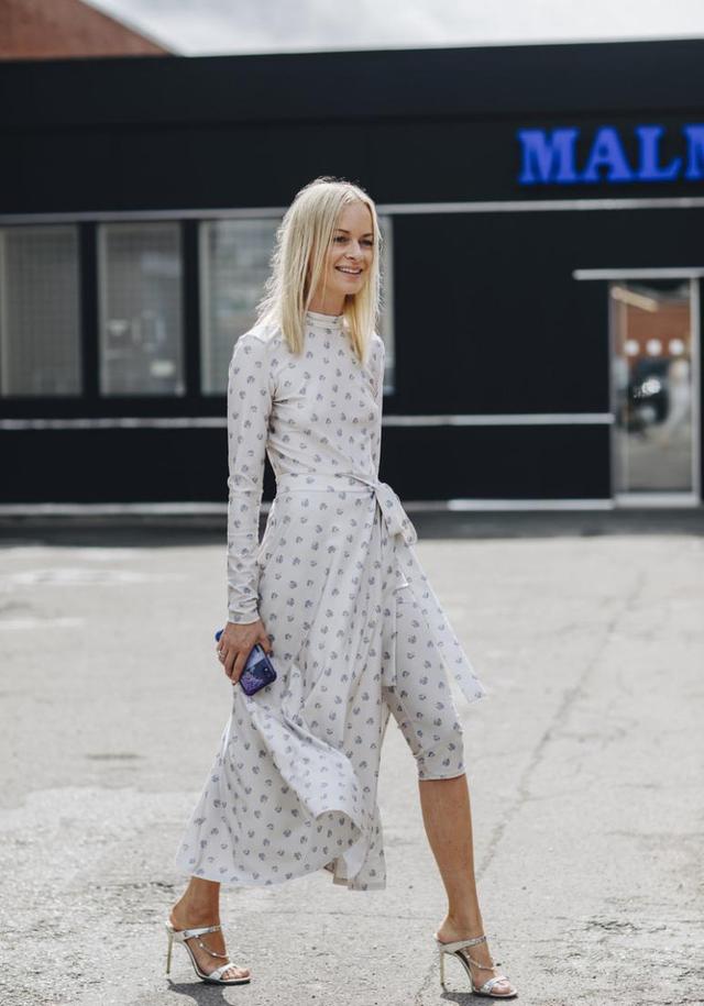 不要乱穿路边的高跟鞋,高跟鞋不乱穿