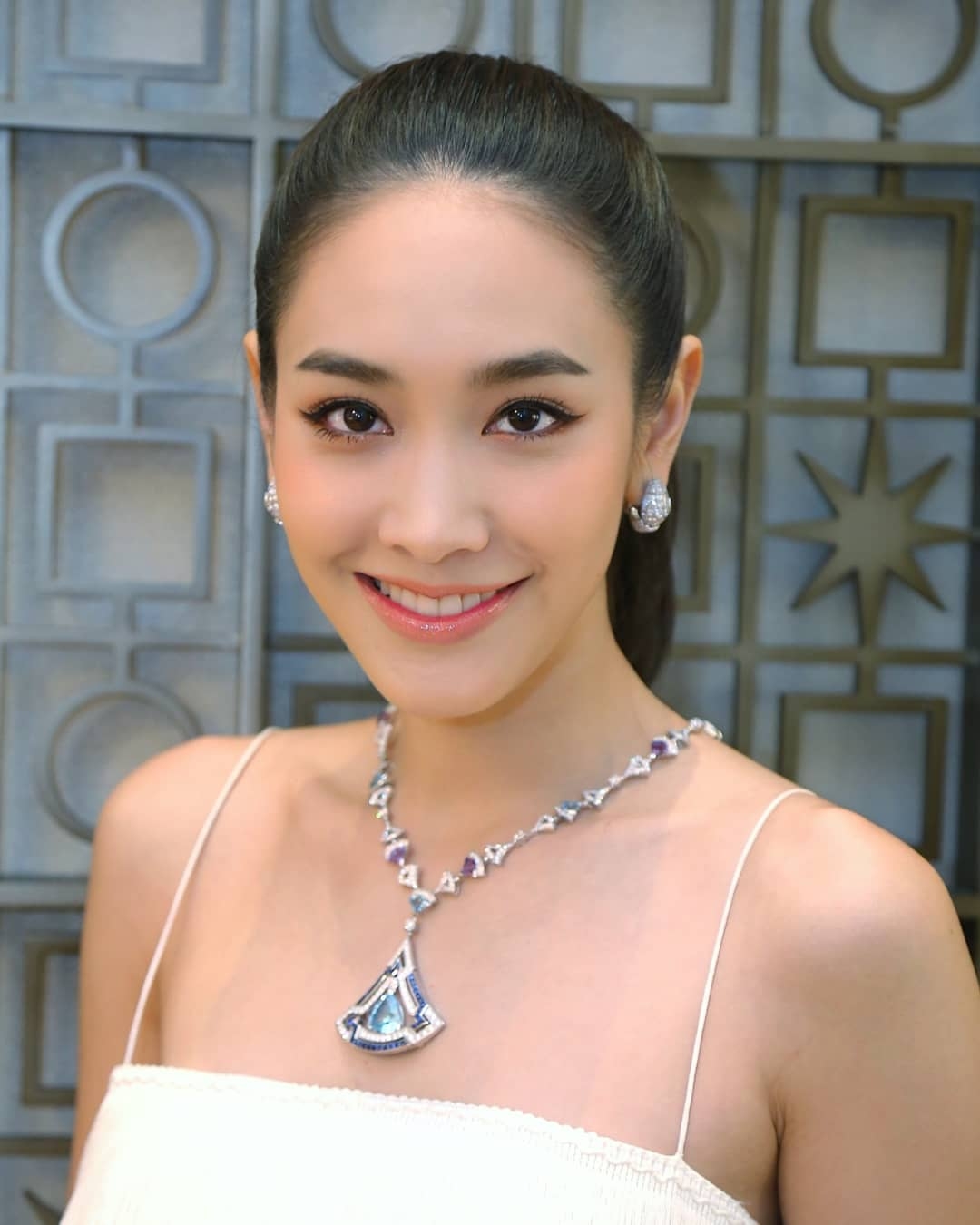 邱敏敏朱一龙拍摄花絮,邱敏敏朱一龙合影