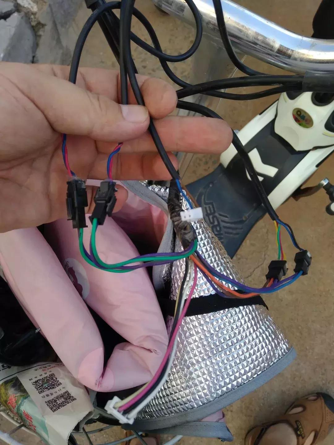 爱玛电动车锁住了钥匙坏了怎么开,电动车电门开关接触不良