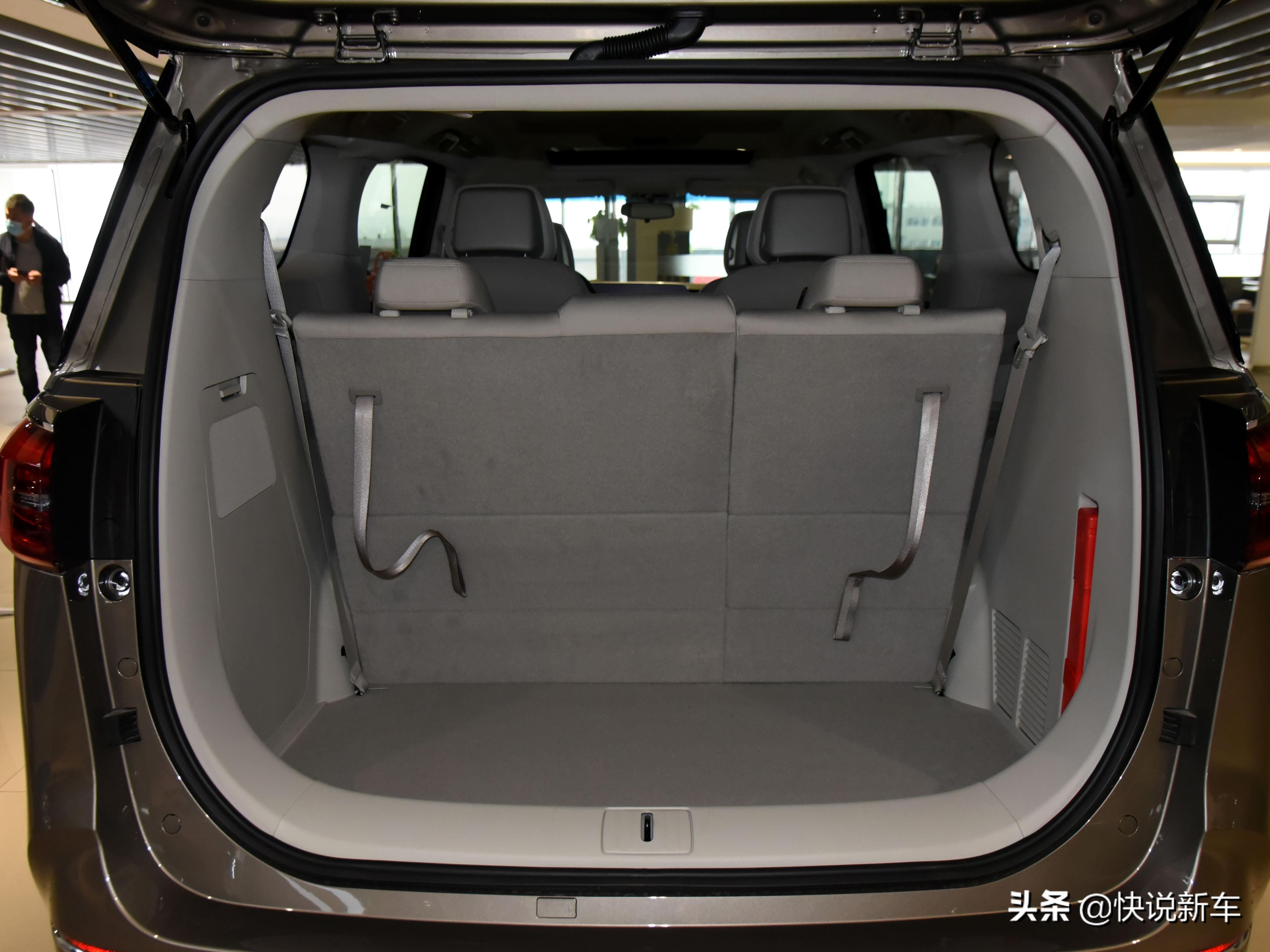 别克gl8mpv驾驶感受,商务接待最舒服的mpv车型推荐