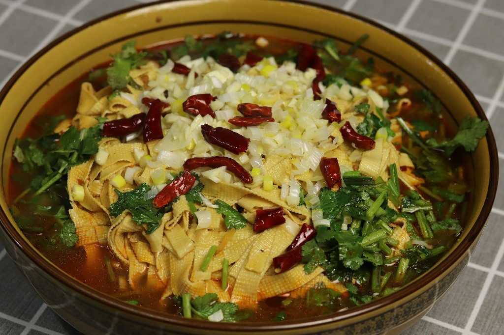 吃豆腐皮用洗吗,吃豆腐皮好吗