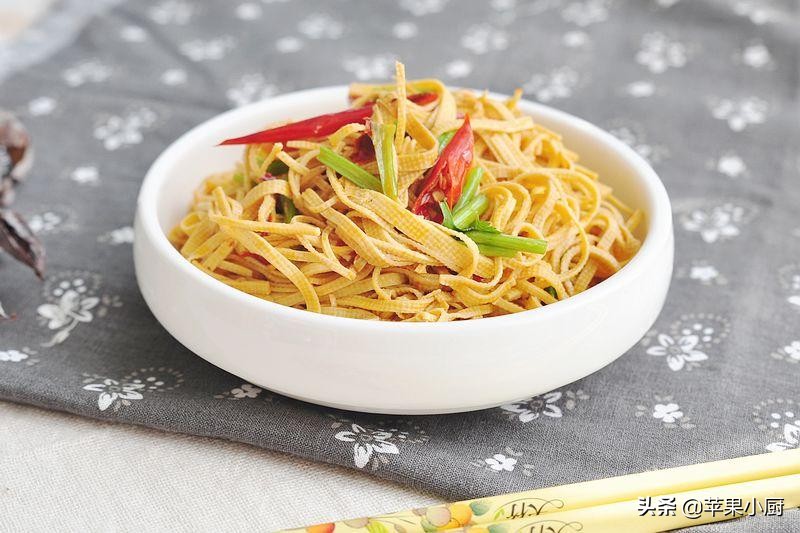 豆腐皮怎么做好吃又简单不用洗,家常豆腐皮有哪些做法视频