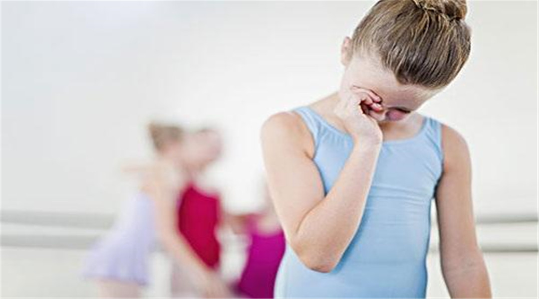 1岁孩子打架如何正确的引导,孩子之间打架作为父母怎么处理