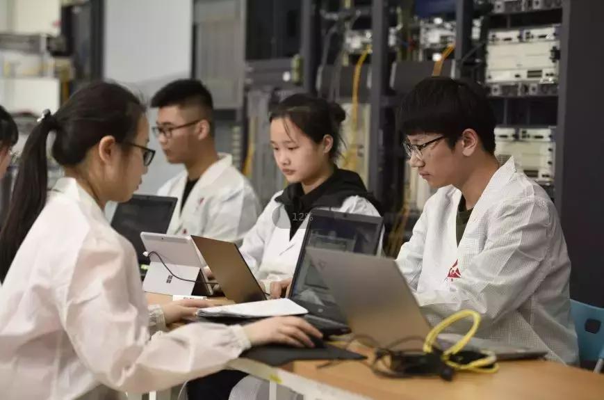 南京中华中等专业学校中考录取线,南京中华职业中等专业学校