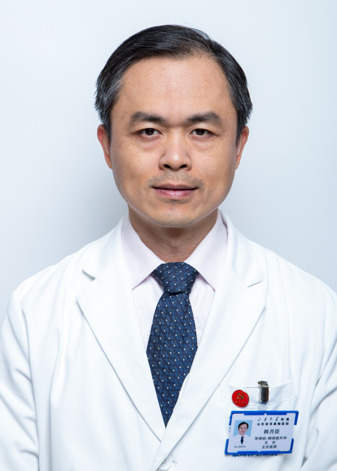 左边面肌痉挛会引起右眼皮跳动,面肌痉挛眼皮抽搐的自愈方法