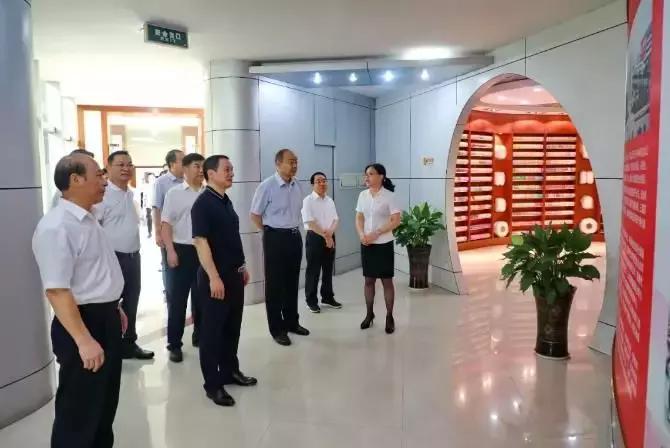 义乌第二富豪,义乌首富欠债200亿