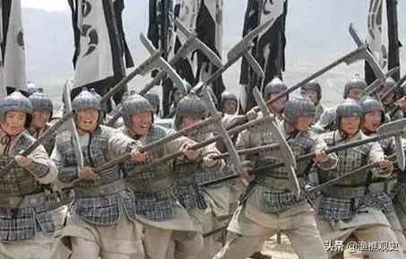 古代打仗士兵为何要冲在第一排,为什么明知必死还要往前冲