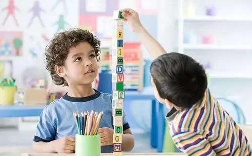 培养孩子的合作能力家长做什么,培养孩子自立能力和家庭责任