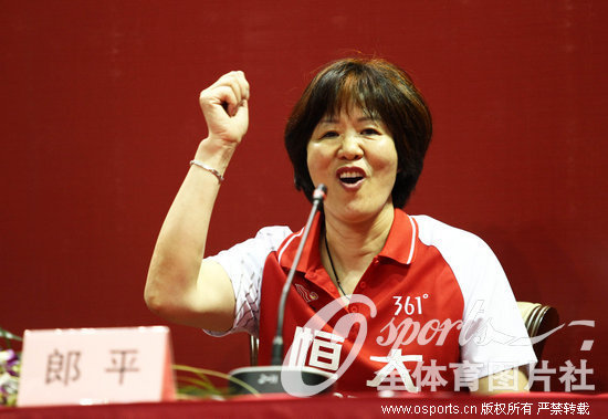 以前拿下俱乐部国家队一肩挑的主帅,他们后来都怎样了?卡帅看看吧