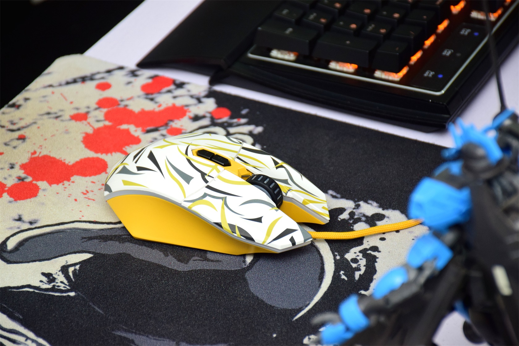 em910达尔优荆棘紫,达尔优牧马人em910鼠标