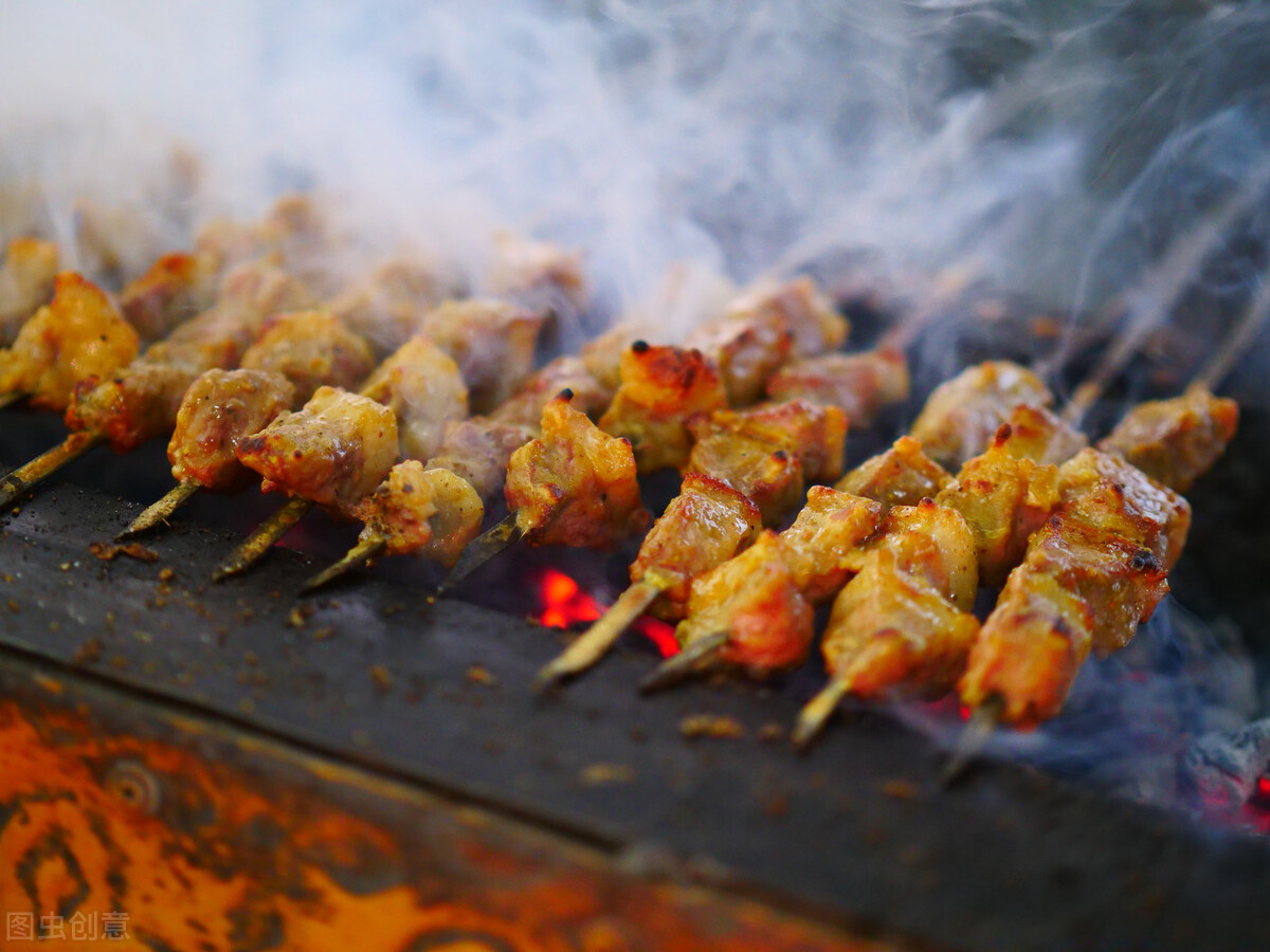 新疆北疆和南疆哪里好找工作,新疆北疆和南疆哪个工资高