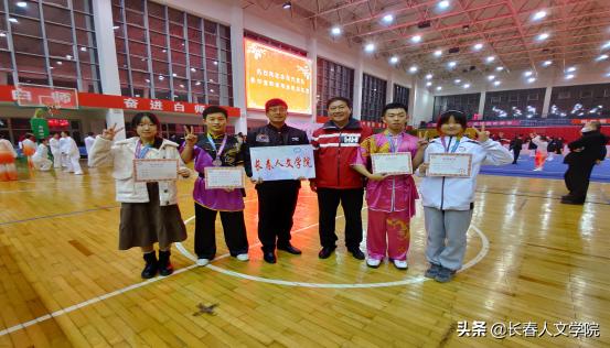 2019年二中武术比赛,近期大学生全国武术比赛