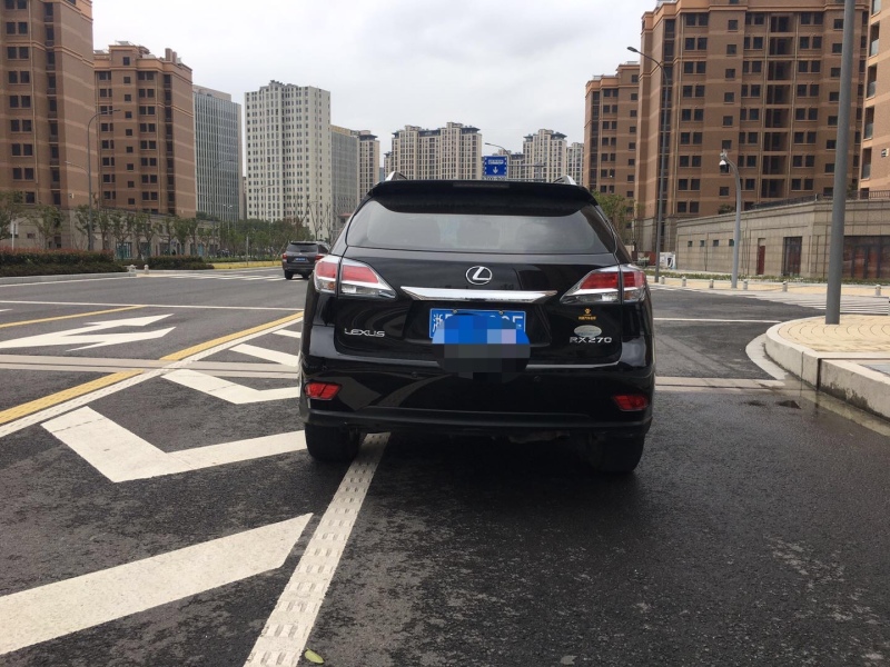 雷克萨斯rx270,雷克萨斯rx12款rx270烧机油吗