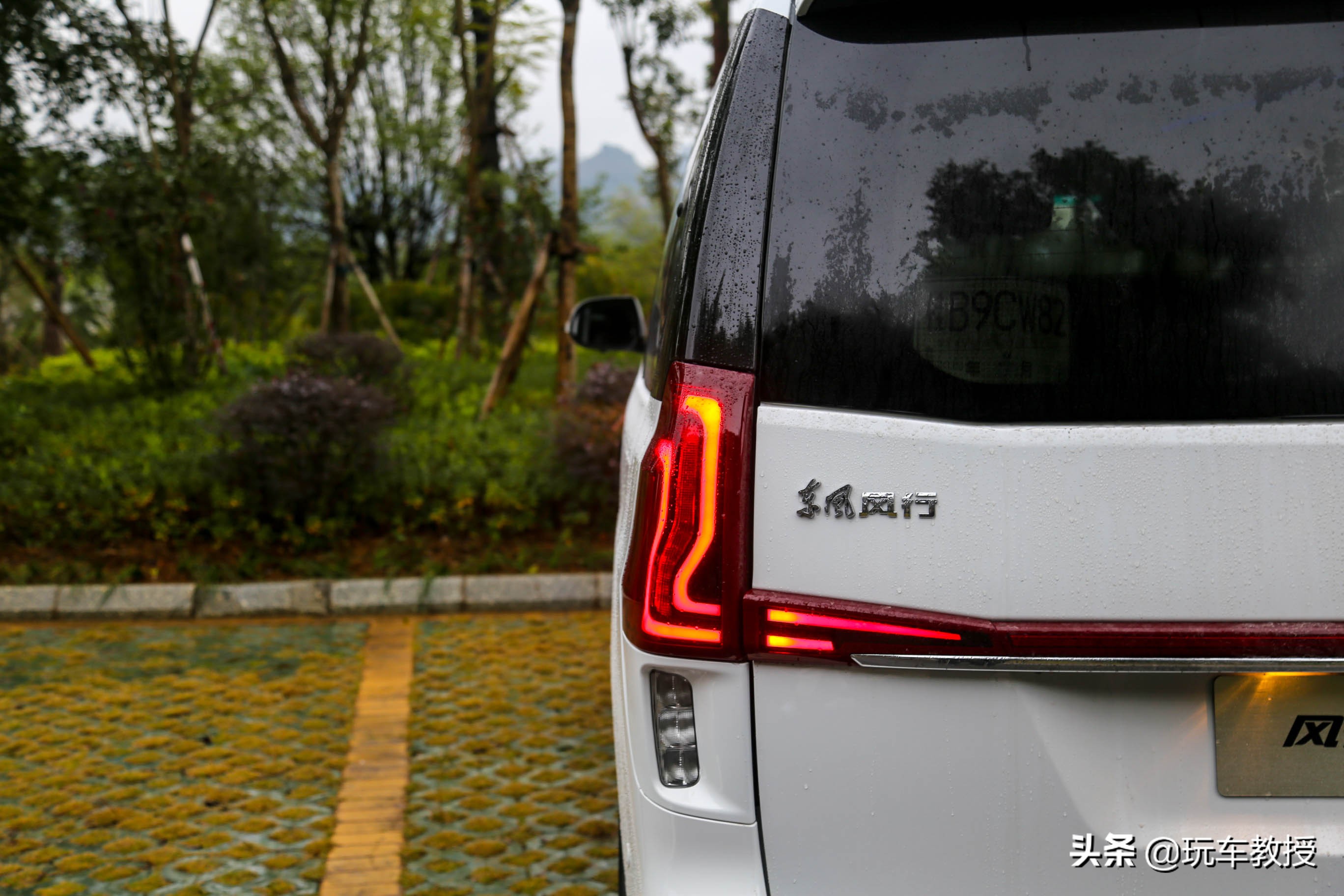 空间大十万左右车耐用,万元起这几款亲民小车轻松开回家