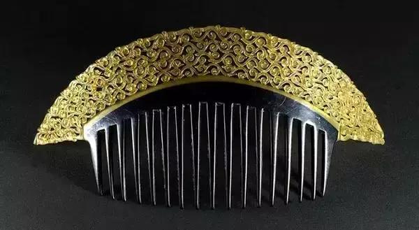 古代女人的首饰,古代女子的首饰描写