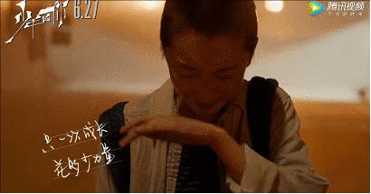 周冬雨一个都不能少,周冬雨越来越有女人味了