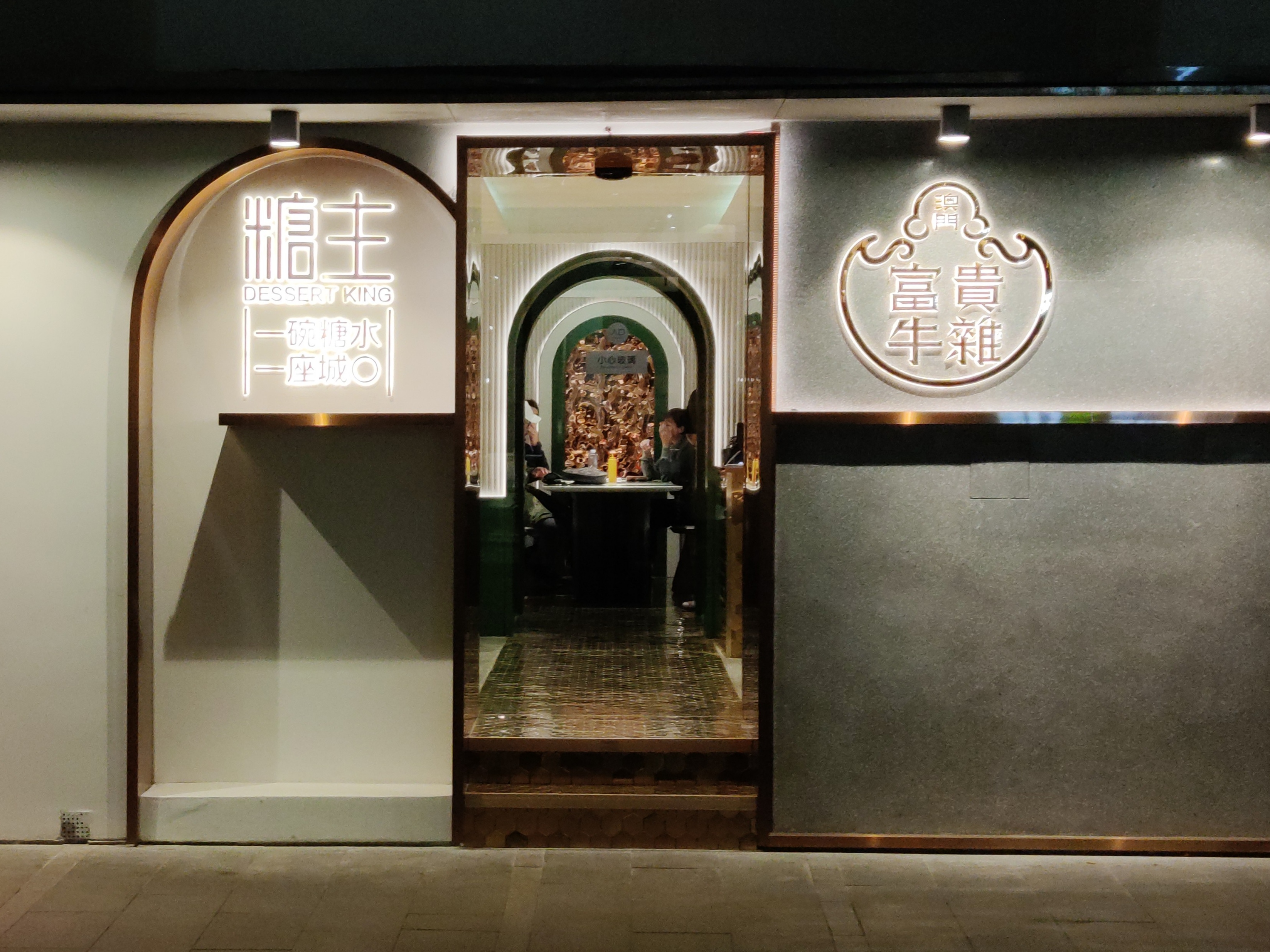 年轻人第一台单反小米,年轻人入门第一台微单相机推荐